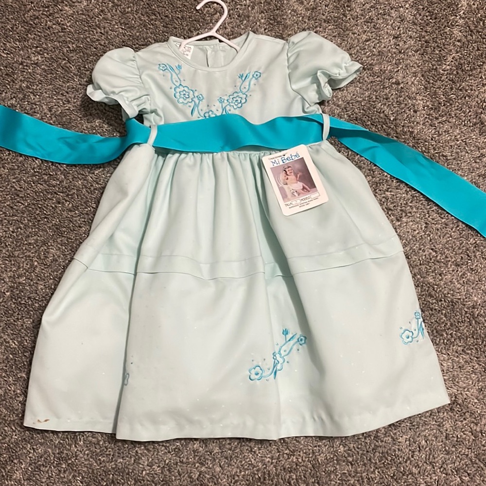Girls special occasion dress